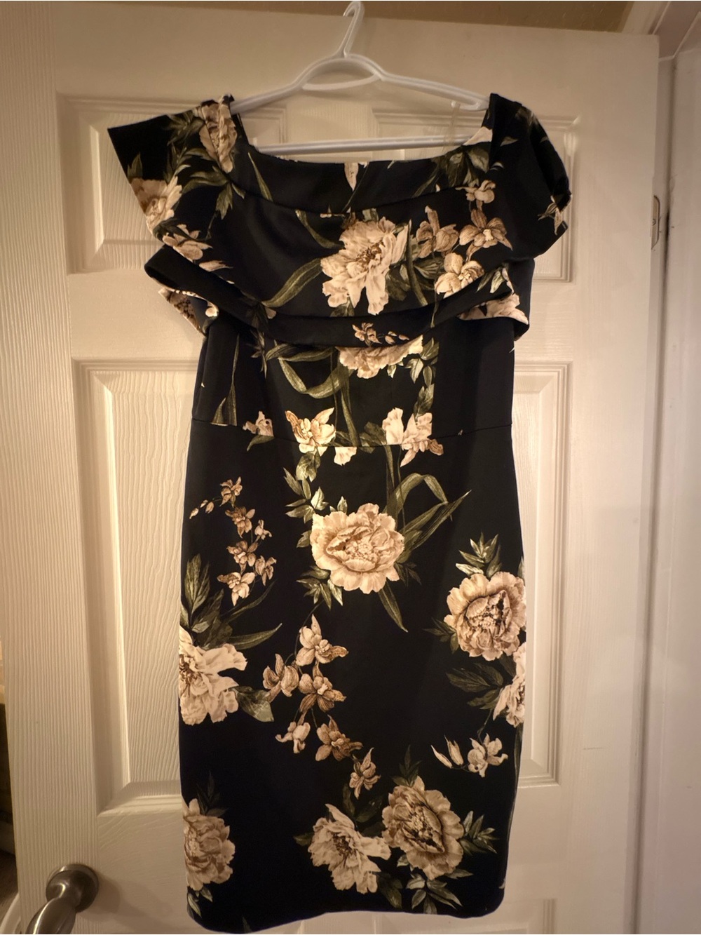 Black Floral Off-Shoulder Sheath Dress